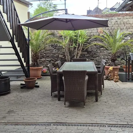Im Moseltal Naehe Cochem Nyaraló